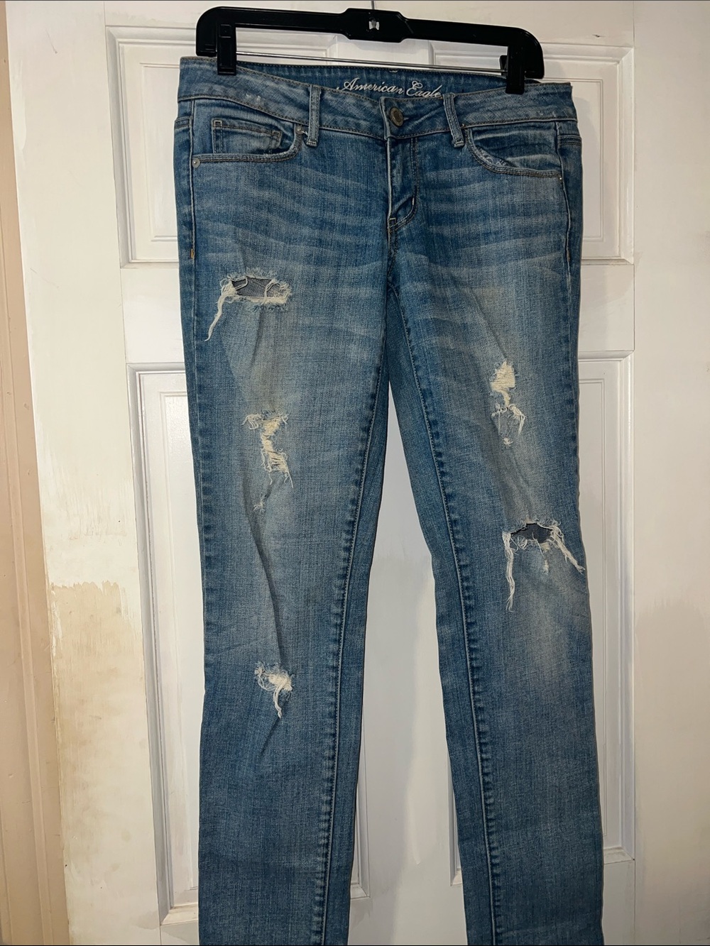 American Eagle Outfitters Light Blue Ripped Skinny Jeans